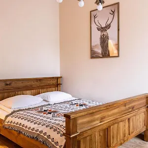 Pod Strzechą Domek alpejski